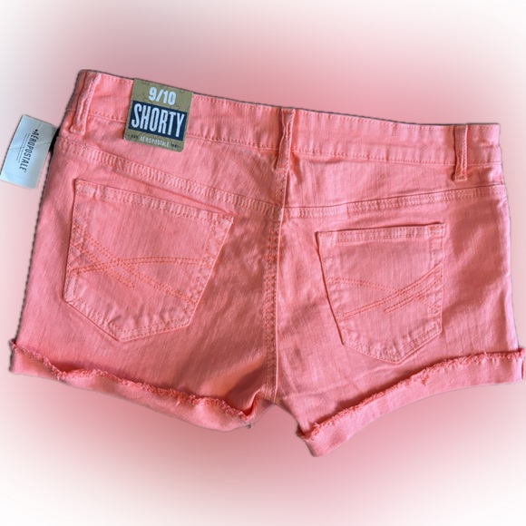 NWT Aéropostale pink (neon pink-orange coloured) shorts. - Picture 2 of 4